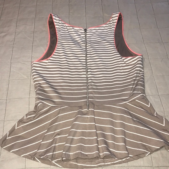 Express stripe peplum top - Picture 3 of 4